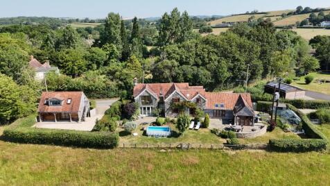 The Little Elms, Elm Hill, Motcombe, Shaftesbury