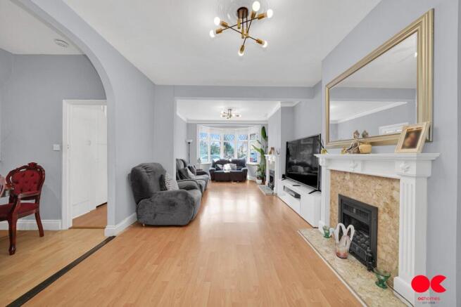 Reception Room (2).jpg