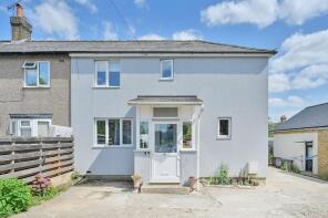 22, Hoylake Road, London W3 7NP