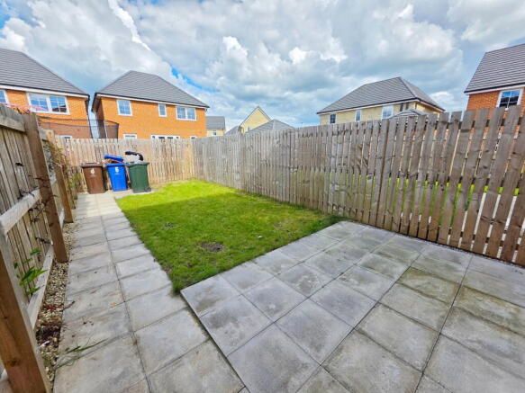 2 bed Town House for sale Image 12