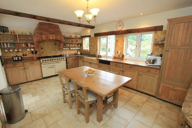 Kitchen/Breakfast Room