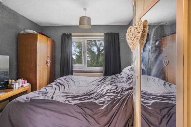 1 bed Flat for sale Image 8