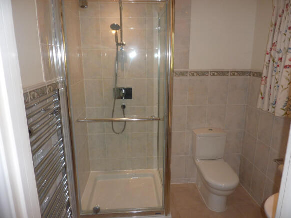 3rd Bedroom En suite