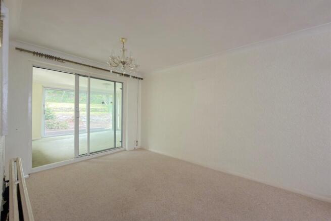 3 bed Detached for sale Image 11