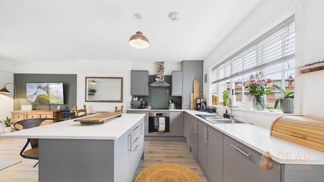 Open Plan Lounge/Kitchen
