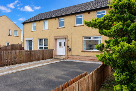 Langlees Street, Falkirk FK2