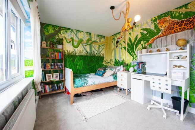 Bedroom 3.jpg