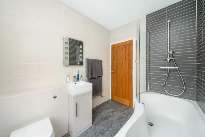 HOUSE BATHROOM