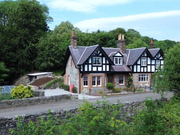1 Bridgend, Caulkerbush, Southwick - Williamson an