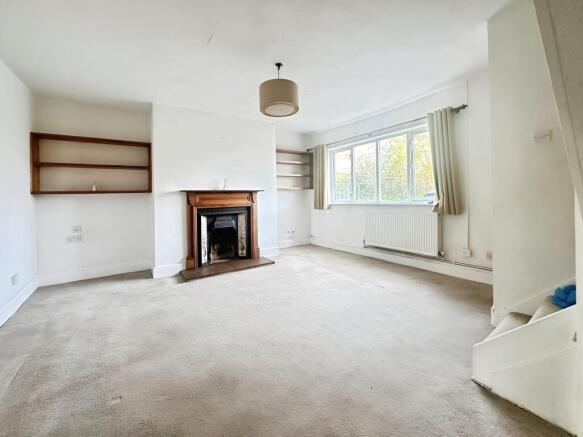 Family Size Lounge With Original Feature Fireplace