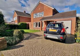 13, Longmead Gardens, Havant PO9 1RR