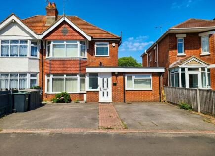 Salisbury Road, Central Totton, SO40 3PZ