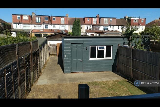 Garden & Outbuilding