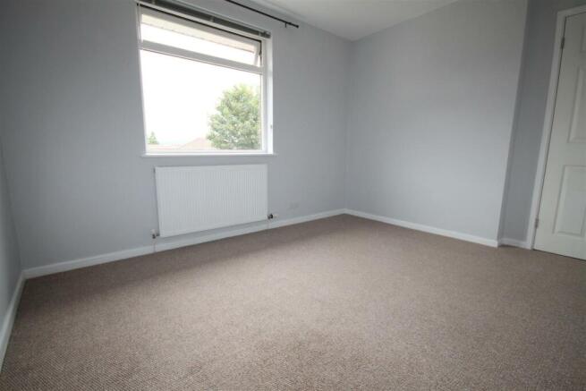 Bedroom 2i.JPG