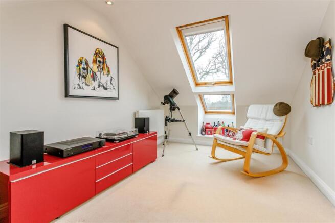 8333768-interior33.jpg
