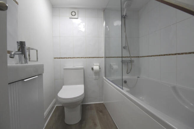 398_bath.JPG