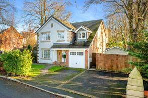 2, Clarendon Gardens, Bromley Cross, Bolton BL7 9GX