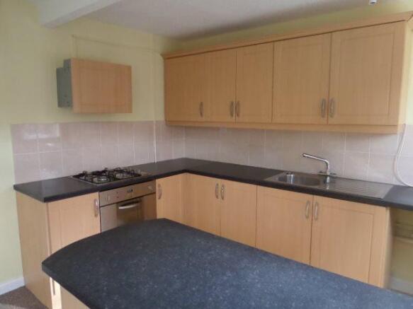 ADDITIONAL KITCHEN PHOTO