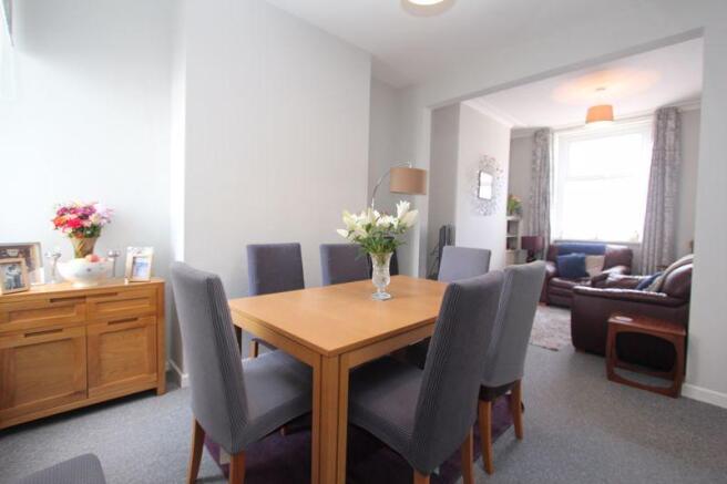 Dining Room to Lounge
