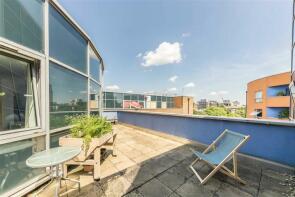 Flat 26, Warton Court, Cable Street, London E1W 3AG