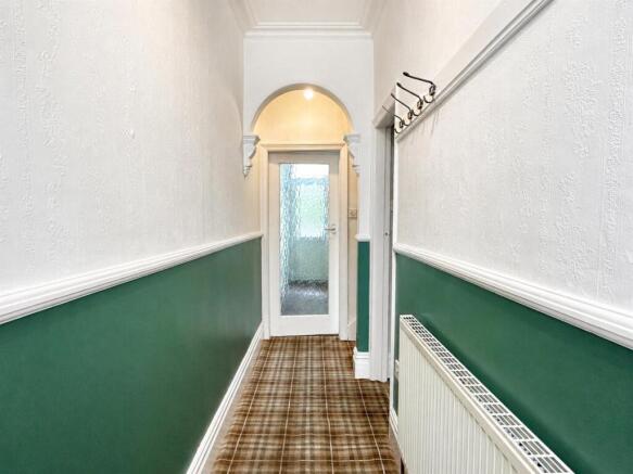 2 bed Semi-Detached for sale Image 5