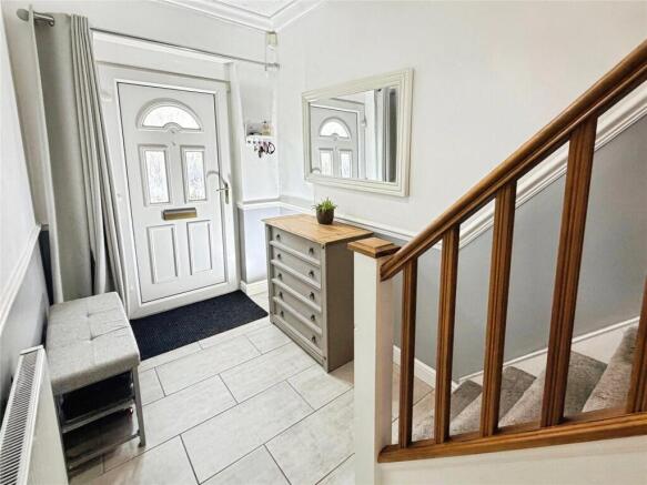 3 bed Semi-Detached for sale Image 9