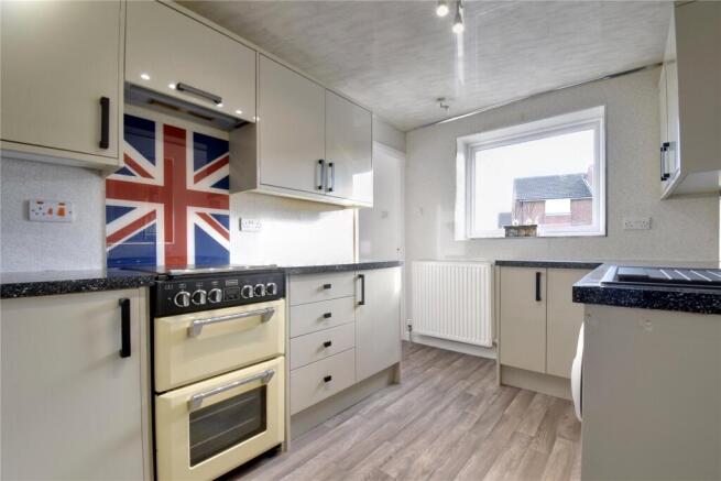 2 bed Bungalow for sale Image 4