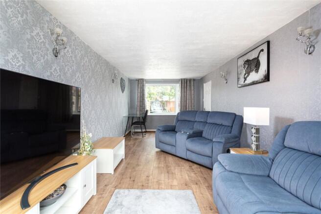 3 bed Semi-Detached for sale Image 5