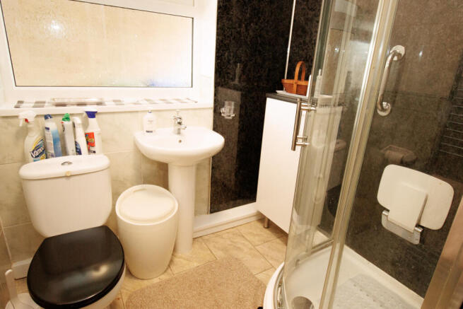 2 bed Detached Bungalow for sale Image 11