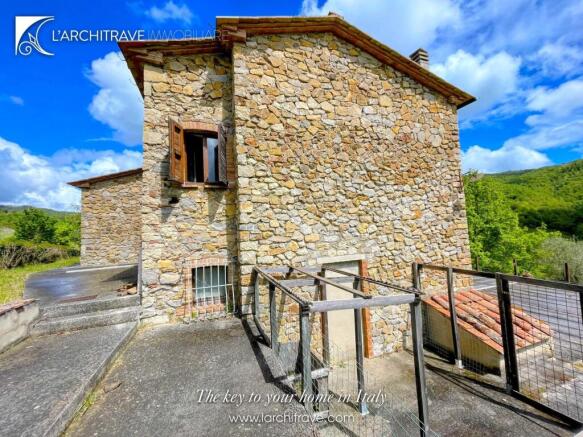 Casale Azzurra1.jpg