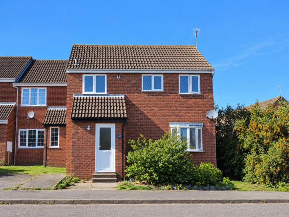 6 Westridge Way - Outside.png