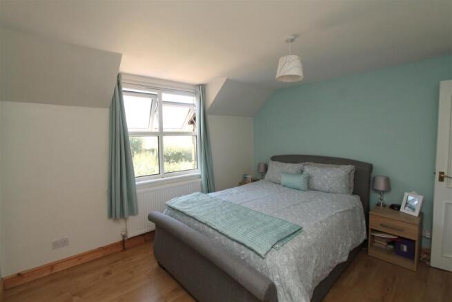Master Bedroom.JPG