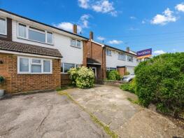 37, Crouch Oak Lane, Addlestone KT15 2AN