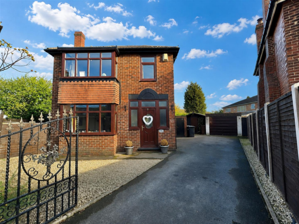 3 bed Detached for sale in barnsley