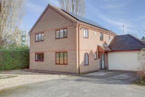 4, Harewood Close, Nottingham NG12 2GQ