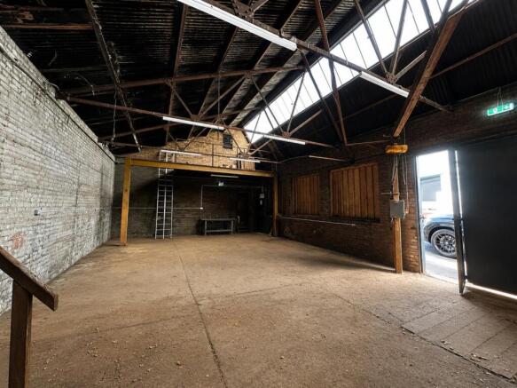 Workshop / Storage Unit
