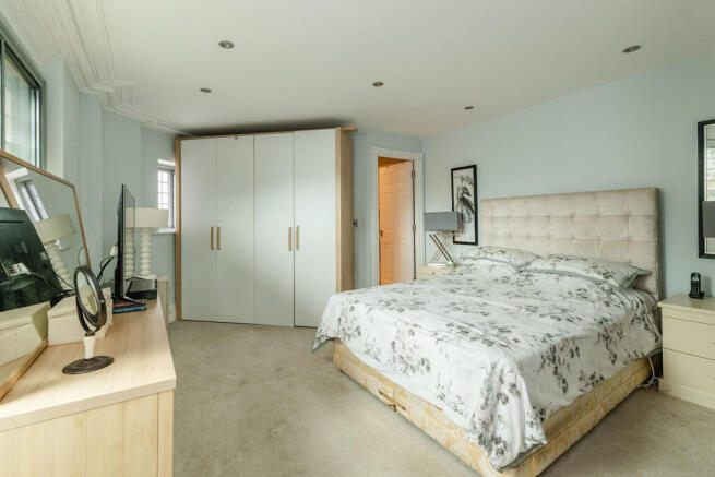 3 bed Character Property for sale Image 11
