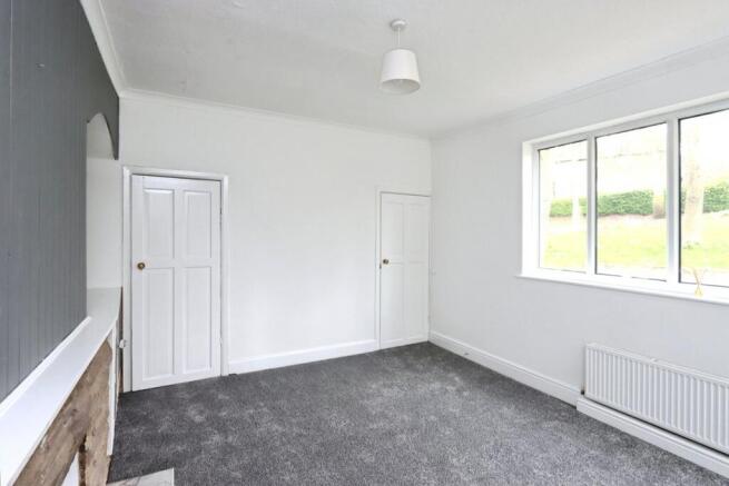 2 bed Semi-Detached for sale Image 6