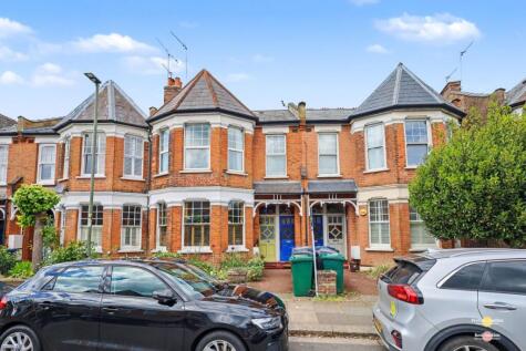 10A Sedgemere Avenue, East Finchley, London, N2 0SX