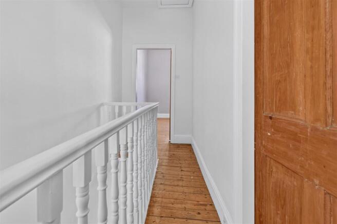 2 bed Terraced for sale Image 7