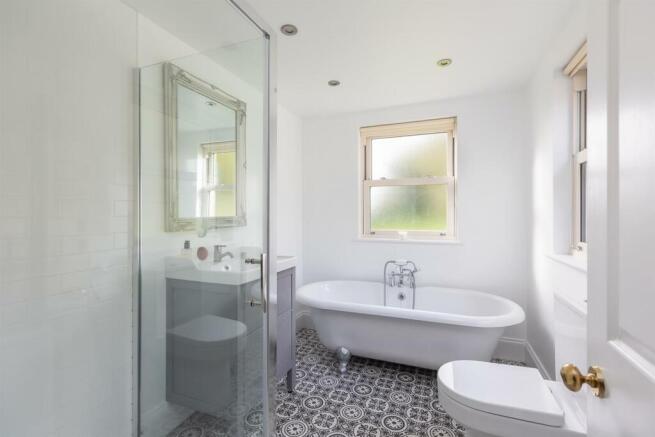 Principal Bedroom Suite