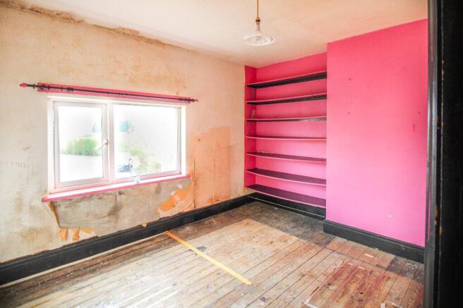 4 bed Terraced for sale Image 10