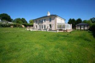 Tolmers Lodge Rear