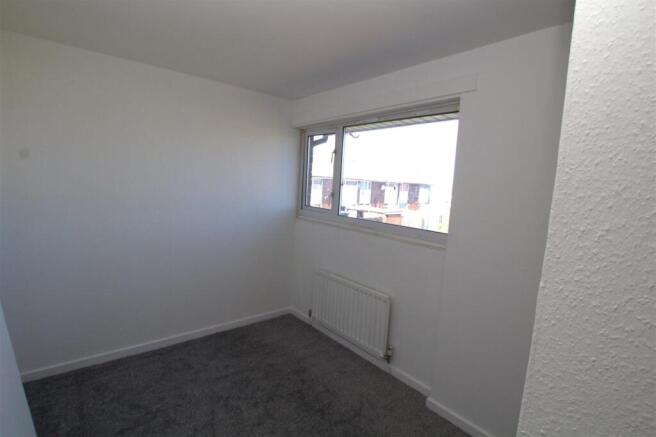 9 Harlech Bedroom 2 Reverse.jpg