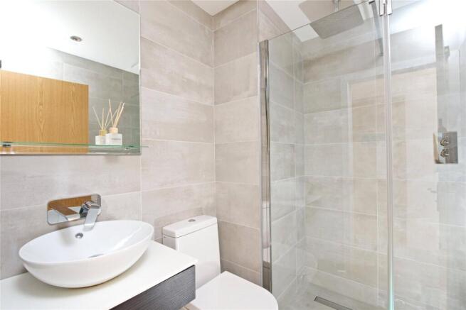 Bed 2 En Suite