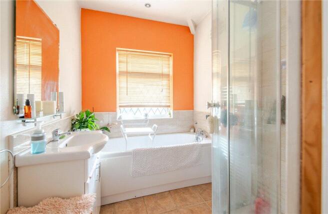 3 bed Semi-Detached for sale Image 7