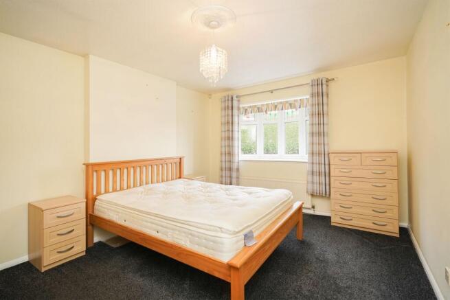 2 bed Detached Bungalow to rent Image 9