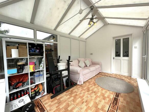 Well-Appointed Conservatory 106