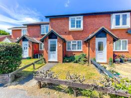10, Foxcote Gardens, New Milton BH25 5XD