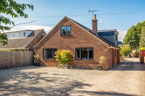 Dick O'th Banks Road, Crossways, Dorchester